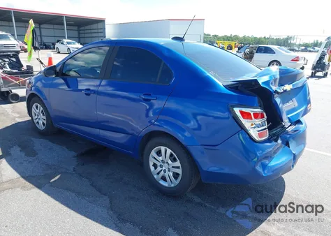 2017 Chevrolet Sonic Ls Auto z USA, uszkodzony, nr VIN 1G1JB5SH4H4171782